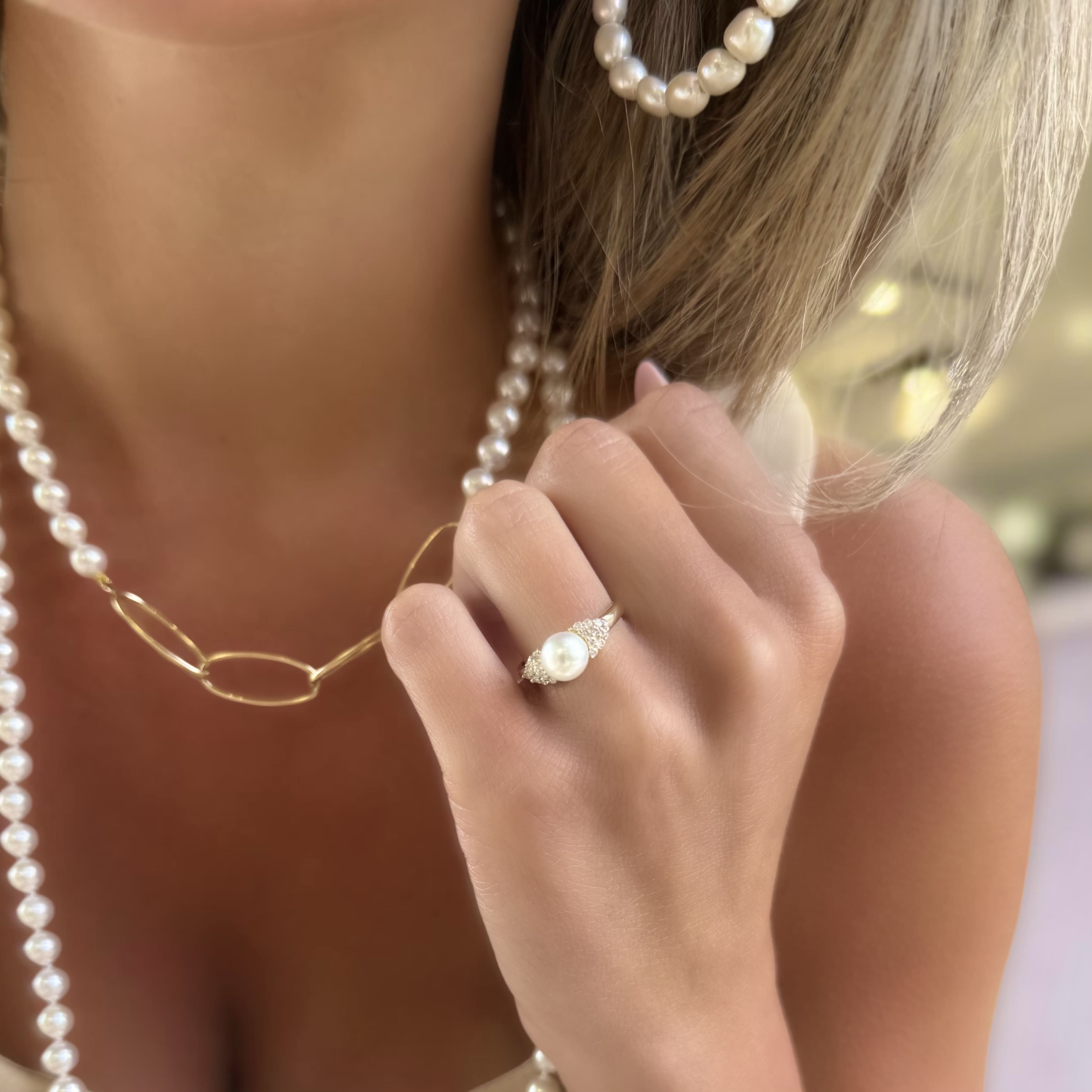 Pearl and Diamond Ring