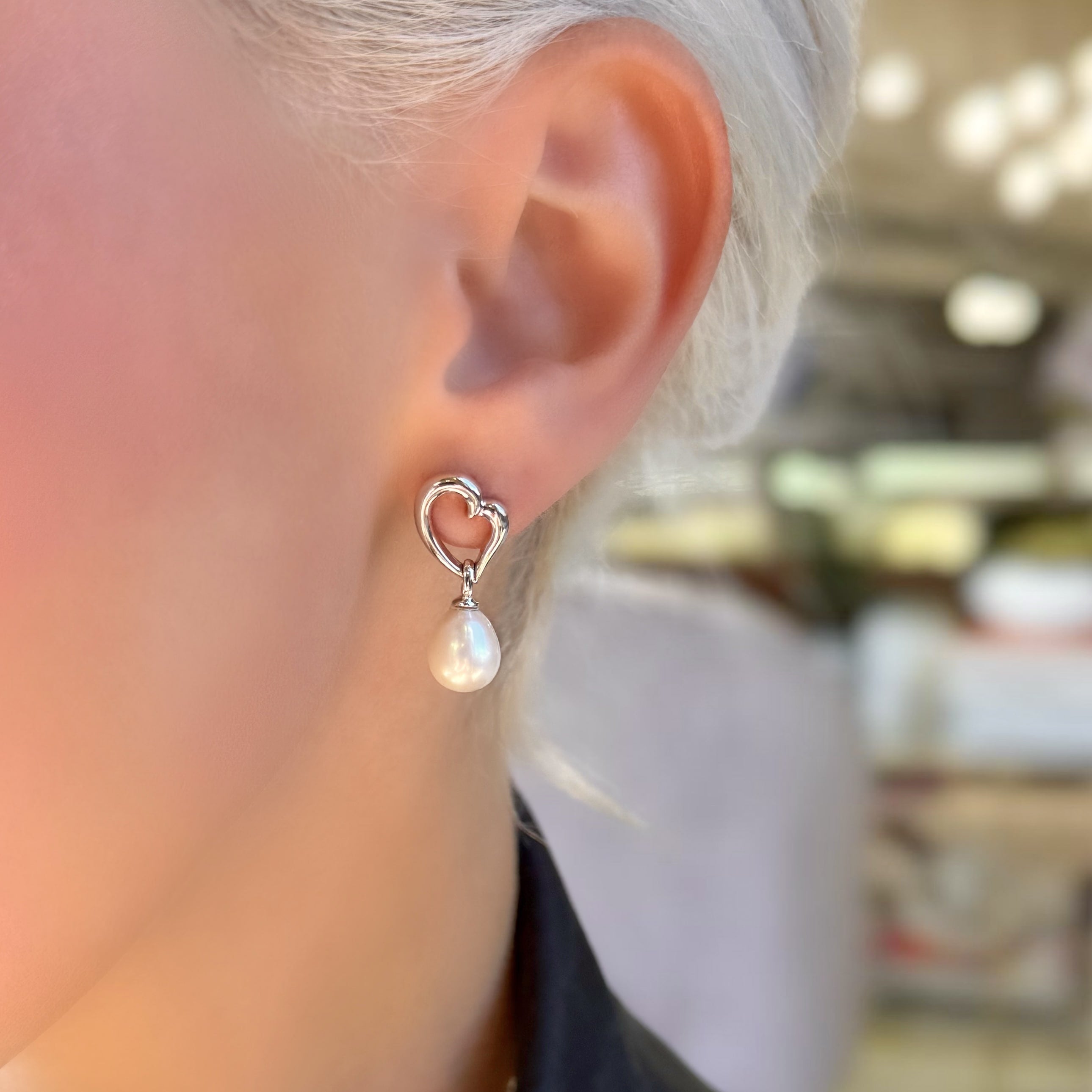 Pearl Heart Dangle Earrings