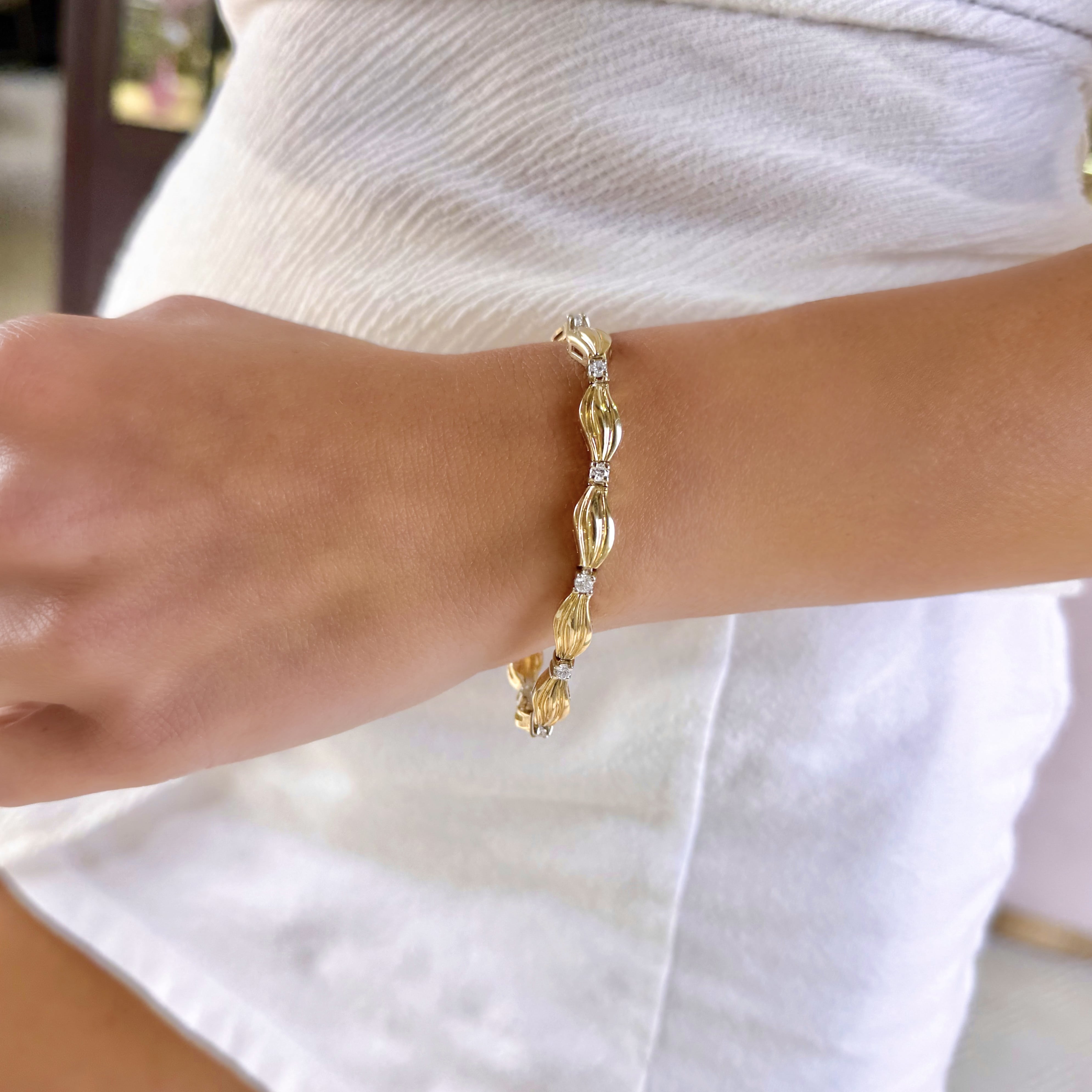Ripple Link Diamond Bracelet