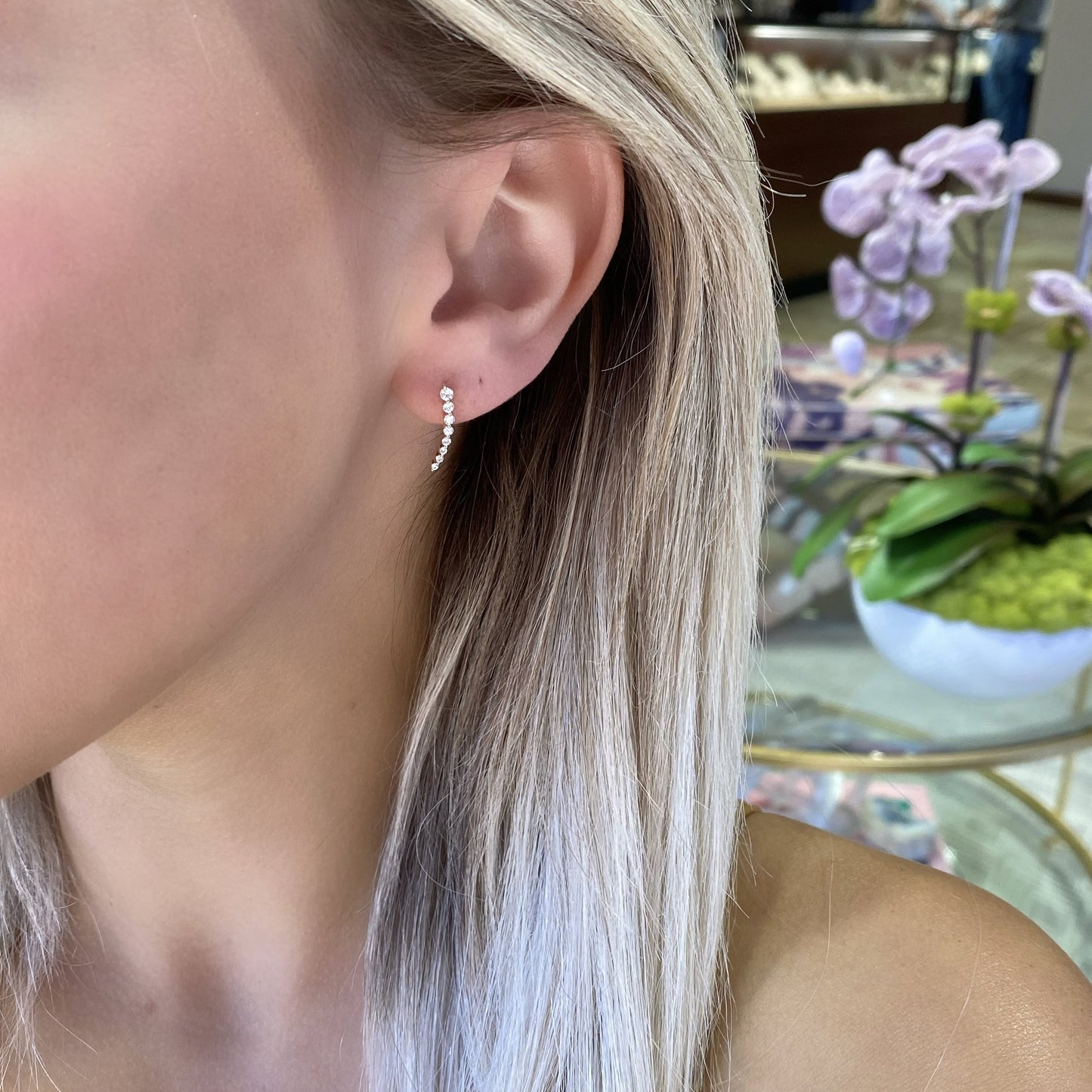 Graduated Diamond Studs