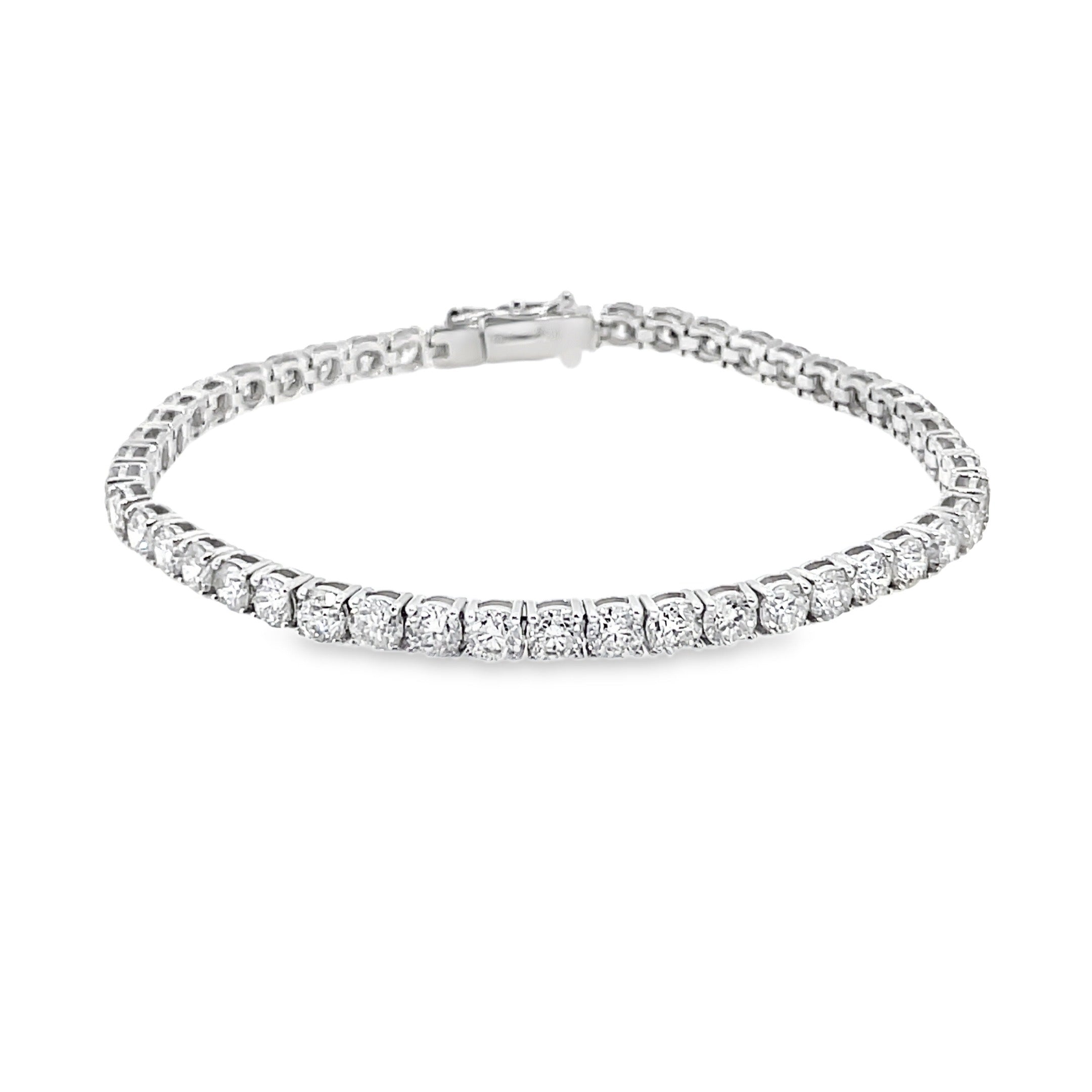 Classic Diamond Tennis Bracelet in White Gold