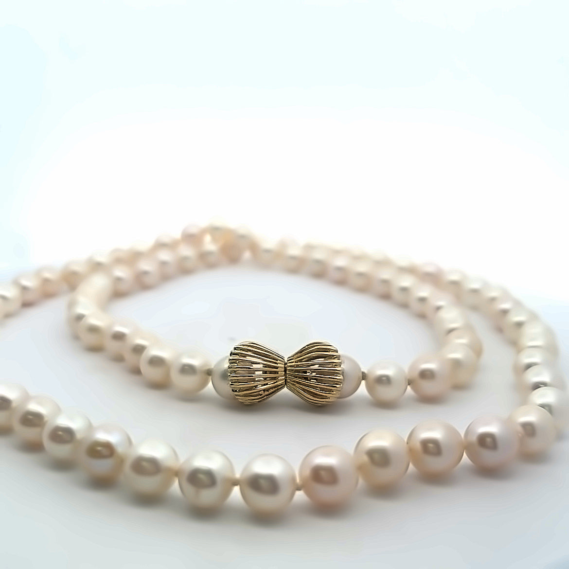 8.5-9MM PEARL NECKLACE WITH BOW TIE CLASP