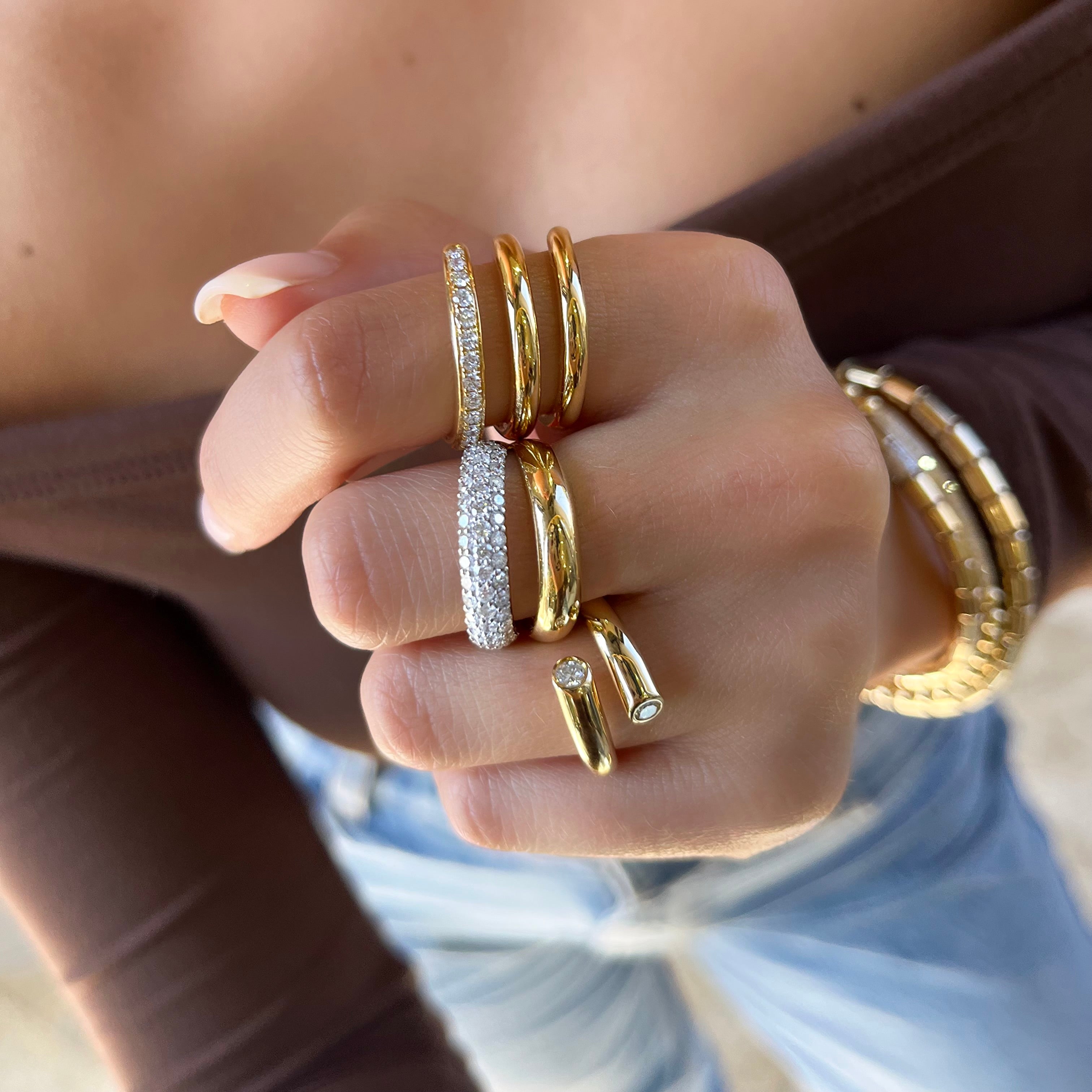 Swirling Diamonds Ring