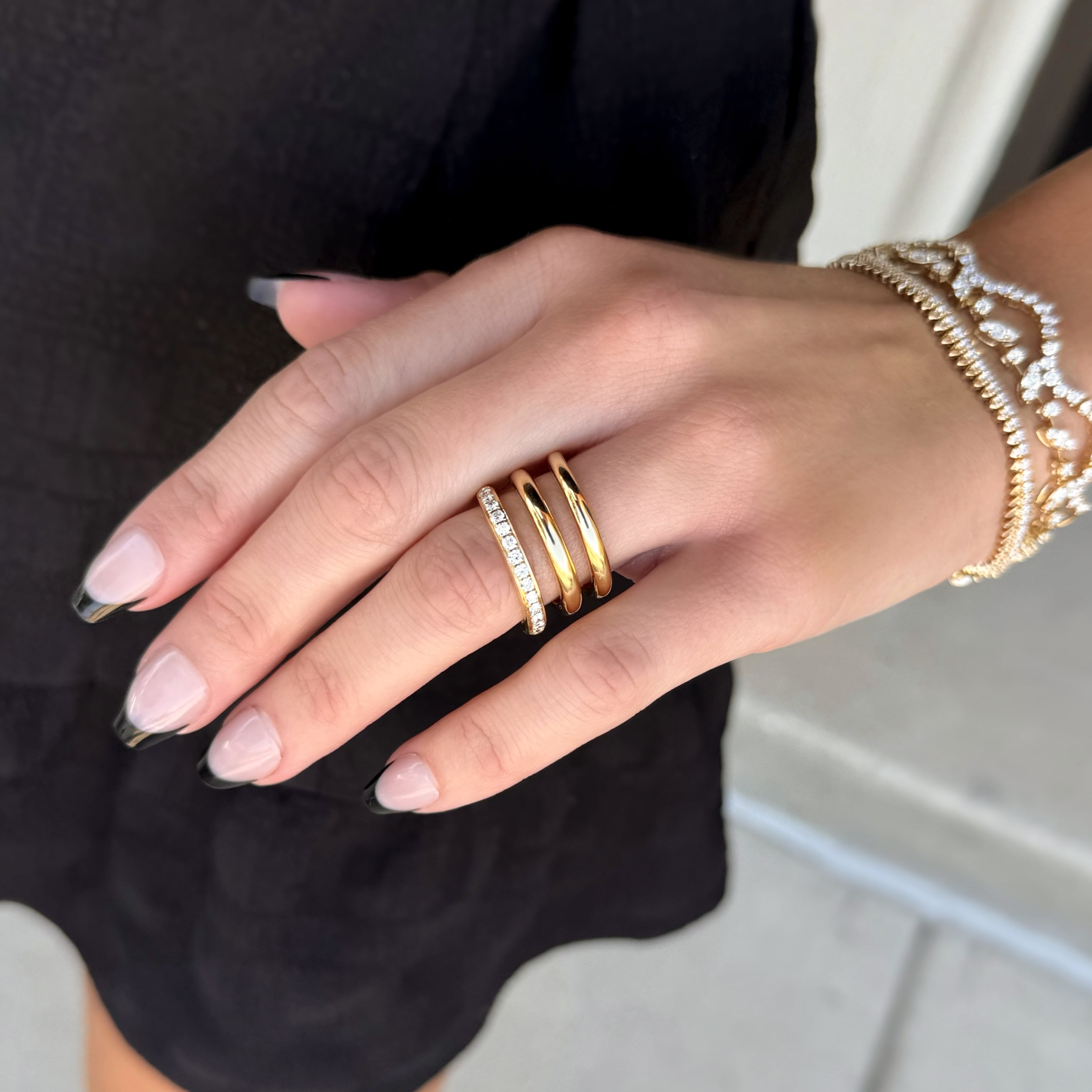 Swirling Diamonds Ring