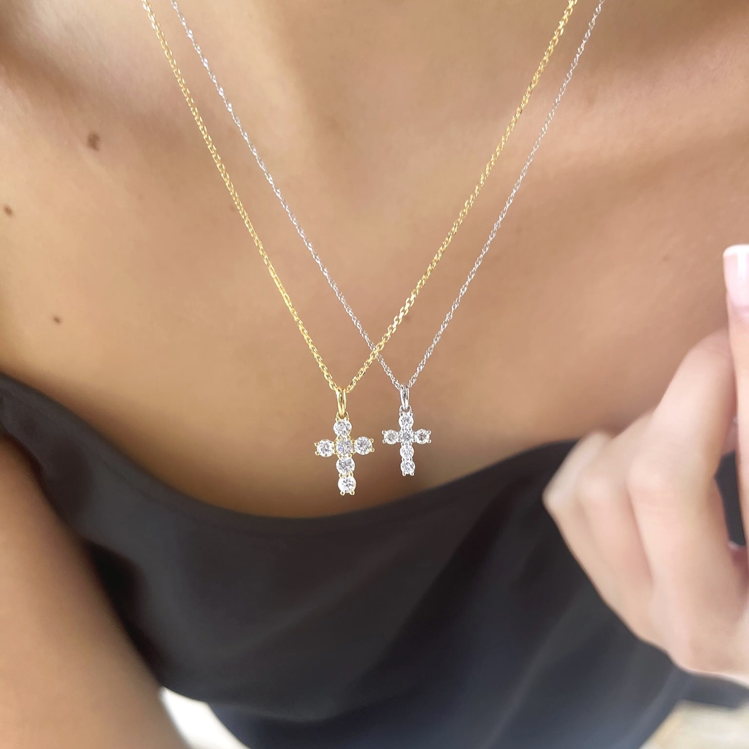 0.50ctw Diamond Cross Pendant Necklace