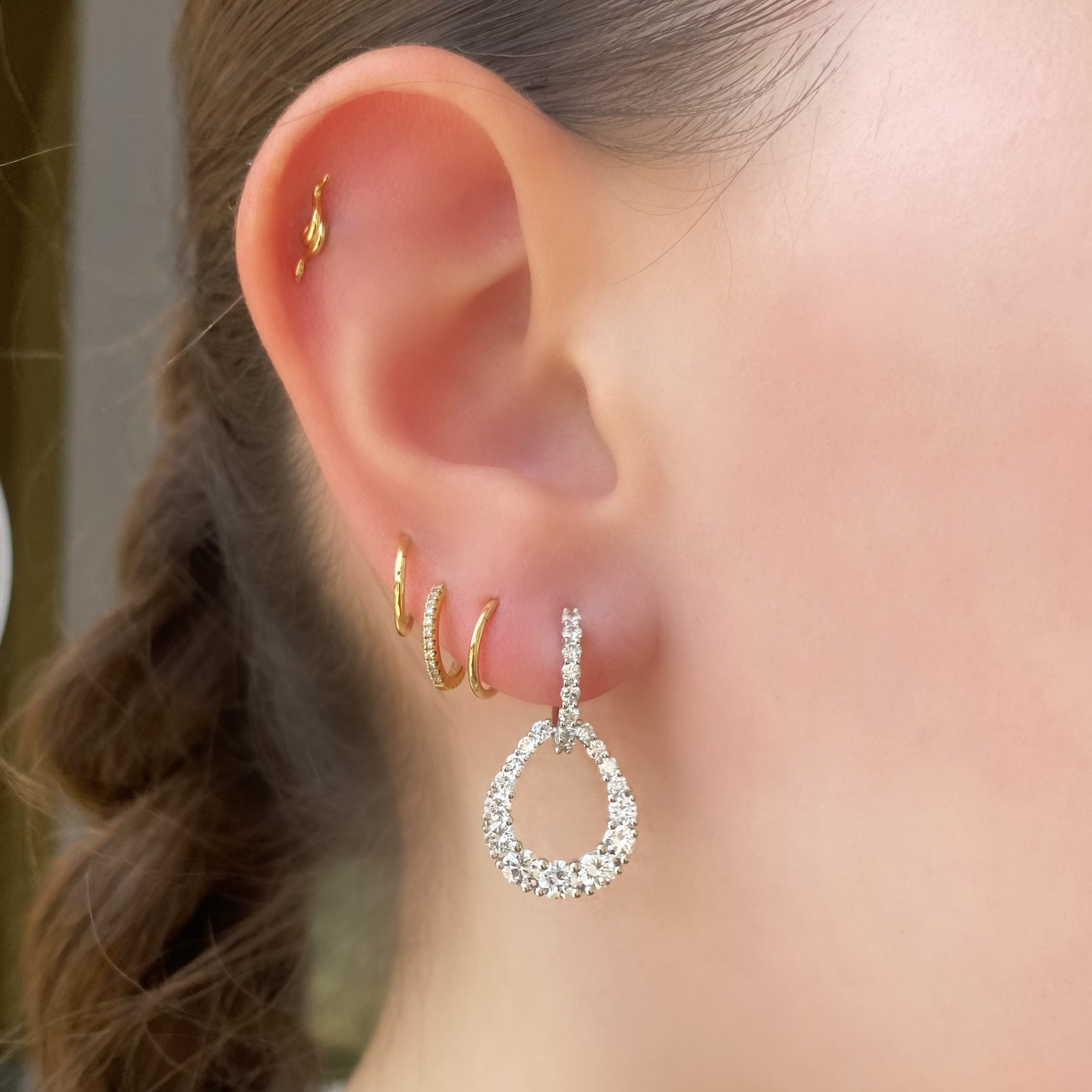 Graduated Diamond Drop Earrings